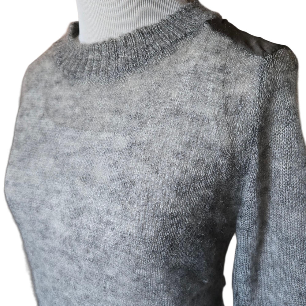 Theory Josetta Picturesque Mohair Merino Wool Silk Grey Crew Sweater Size Small - Picture 3 of 8